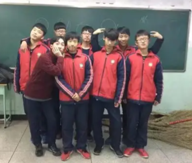 要让五育并重不再是抽象的理念而是每一所校园都必须到达的标配 要让五育并重不再是抽象的理念而是每一所校园都必须到达的标配