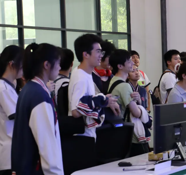 惠及更多青少年讲堂使用学习网开发教育资源线上配送渠道